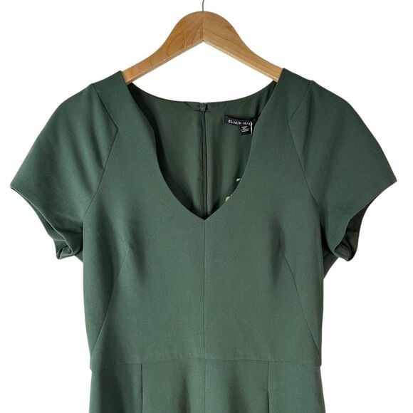 BLACK HALO Gypsy Rose Rainforest Green Jumpsuit Size 4 Tapered Leg Short Sleeve - Picture 4 of 12